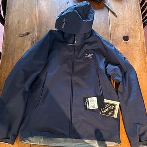 Arc'teryx Beta Jacket M
